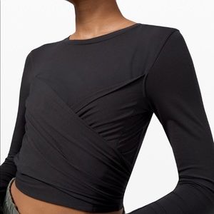 lululemon gather and grow long sleeve/black/ 8
